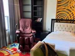 -喜鹊愉家酒店(郑州曼哈顿博览中心地铁站店)