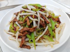 -丹水桥地锅鱼·翘嘴鲌·地方特色全鱼宴(丹江口大坝店)