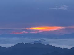 -黄山光明顶山庄