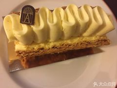 拿破仑-Angelina(老佛爷店)