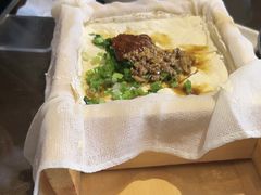 -东口码头·烧鸽子·鱼头泡饼·地方菜(金鹰悦城店)