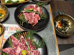 -草家酱蟹炭火烤肉店(珲春南路二店)