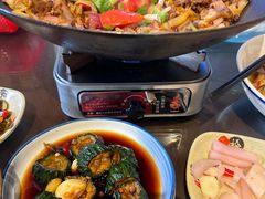 -富正毅三下锅·湘西韵味(天门山索道店)