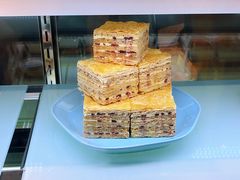 -黛汀烘焙DAINTY BAKERY(代字行合生汇店)