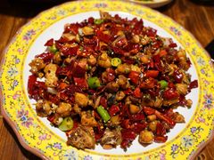 -乡土特色.冷锅鱼.牦牛肉汤锅