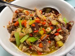 -费大厨辣椒炒肉(高铁吾悦广场店)