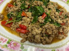 -Saengchai Phochana