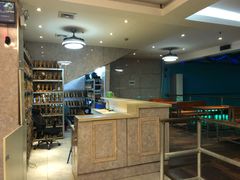 -奔马滚轴溜冰场