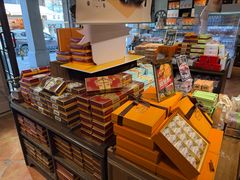 -黄远堂凤梨酥·伴手礼(中山路六店)