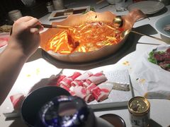 -墨居上隐·院子里火锅(峨眉店)