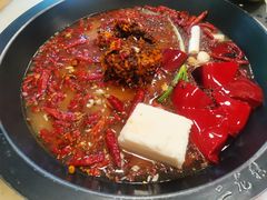 -黄潇洒老火锅(九眼桥宏济巷店)