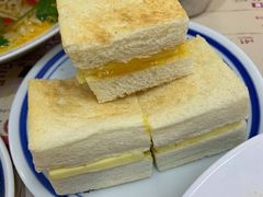咖央夾油多士-華人 華星冰室(氹仔 店)