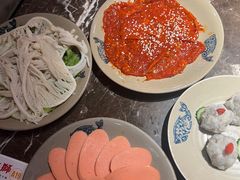 -渝大狮毛肚老火锅(遂宁万达店)