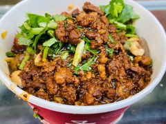 -八一路好吃街(雨田商务大厦店)