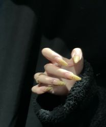 -屿晴·科技美肤SPA美甲美睫