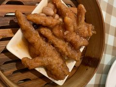 -新大咀港式茶餐厅(宝山万达店)