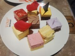 -V-ONE西雅图海鲜自助餐厅(仓山万达广场店)