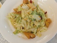 -汗腾格里·风味餐厅(新疆驻京办店)