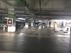 -万象城-停车场