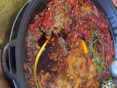 -黄潇洒老火锅(九眼桥宏济巷店)