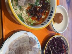-伊麦佳兰州牛肉面清真美食店