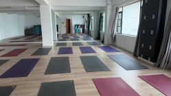 -无界瑜伽普拉提