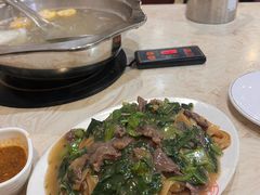 -粤潮牛肉火锅店(江南大道店)