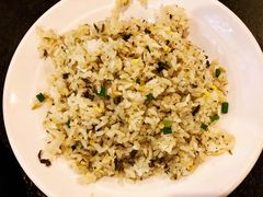 酸菜蛋炒饭-湘肠香火锅店(团结湖店)