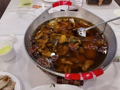 -鑫巴蜀小镇 · 水煮鱼专研店(玉桥店)