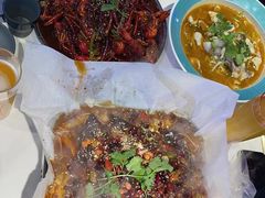 -钳小柒·小龙虾蓝龙王烧烤夜宵(长寿路店)