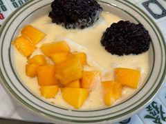芒果豆花黑糯米-堂屋糖水店(愚园店)