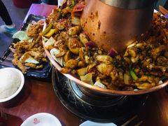 -炉小二铜锅牛蛙•川湘菜(三里屯店)