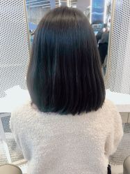 -PE SALON 