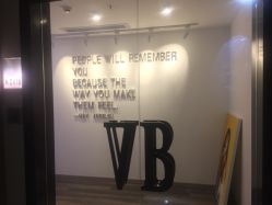 -V Beautique妆颜美学体验馆