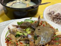 三目蟹-官塘陈记鱼生·潮汕砂锅粥·牛肉火锅(潮枫路总店)