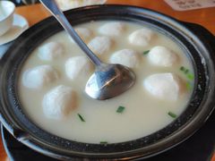 -莲餐厅·湖北菜·潜江小龙虾店(愚园路店)