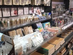 -博览书店(越秀悦汇天地店)