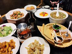 -鲁菜根·泰安菜(万达店)