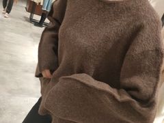 -URBAN REVIVO(上海中庚漫游城店)