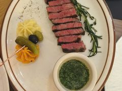 -Mark&Mars Restaurant