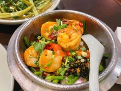 -大头虾越式风味餐厅(光明广场店)