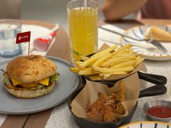 -必胜客(兴华中路PH店)