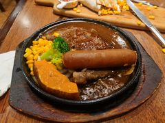 牛排套餐配香肠-玛格萝妮比萨屋(陆家浜路店)