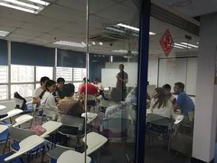 -环亚琅文现代英语·青少·雅思托福·成人英语