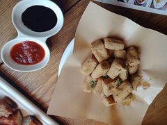 -70后饭吧(府河街店)