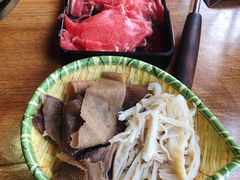 -九记潮汕现切鲜牛肉自助火锅(新开铺店)