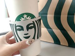 -星巴克臻选(北京银泰店)