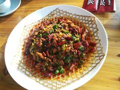 -自贡盐帮菜·玩辣餐厅(樱花园西街店)