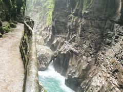 -蝶舞清江·恩施地心谷景区