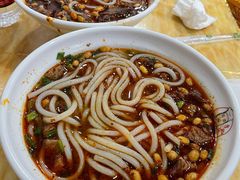 香辣叉烧牛腩粉-覃肥叔桂林米粉(粮道街店)